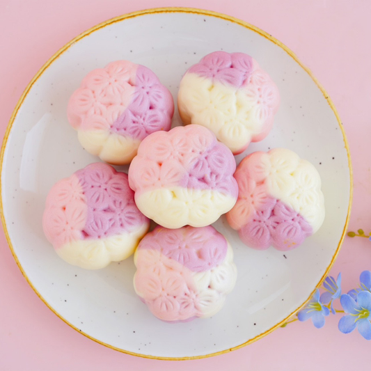 Tasty Blossom Bao (with Custard)